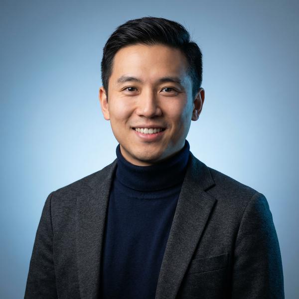 糖心vlog社区顾问陈逸飞